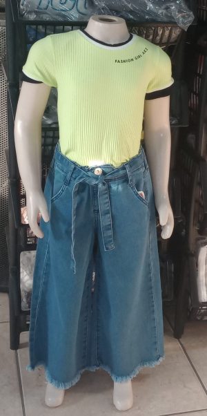 Conjunto com Calça jeans