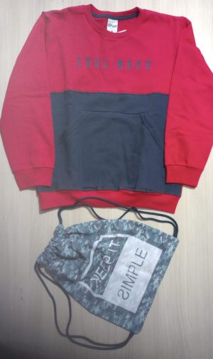 Blusão com Mochila
